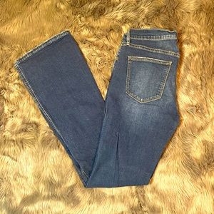 Old Navy Mircoflare Jean size 6